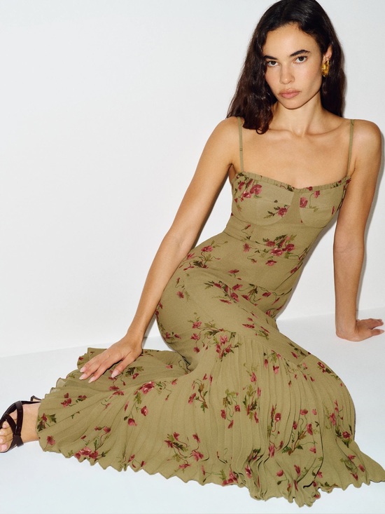 Reformation Dresses & Skirts - Reformation Aiko dress Demi size 0